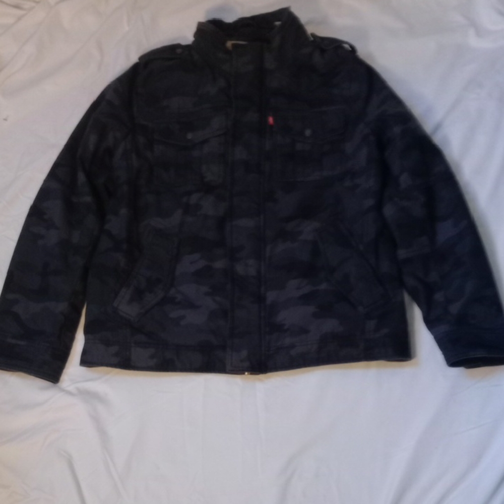 Levi's Dark Camouflage Military Jacket, Medium